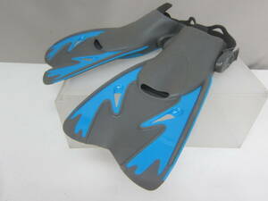 *25) Short pair ..* open heel type fins snorkel for SM size (22-24cm) * underwater operation not yet verification junk #80