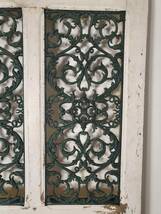 フランス アンティーク 　ウッドドア　鋳鉄デコレーション付き　美しいドア　　ショップデイスプレイ　店舗什器_画像2