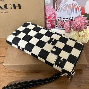 【1スタ】コーチ COACH 長財布 チェッカーボード プリント ブラック アウトレット 新品未使用の画像3