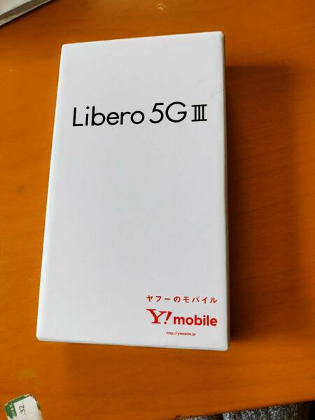 Libero 5G III A202ZT Y!mobile ホワイト　シムフリー