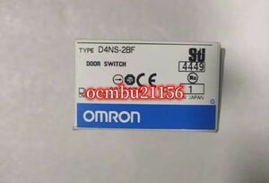★新品　OMRON 　オムロン 　D4NS-2BF 小形セーフティ・ドアスイッチ/スライドキーユニット【6ヶ月保証付き】