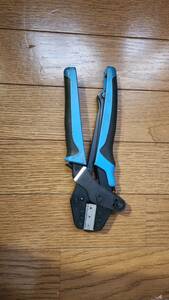  crimping tool Mini universal *me- ton lock 