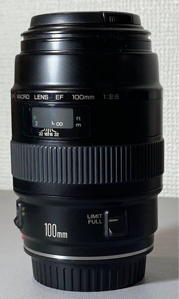 Canon MACRO 100mm EF 1:2.8 レンズ