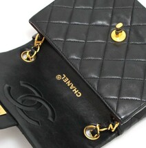 シャネル CHANEL ミニマトラッセ チェーンショルダーバッグ ラム 黒 G金具 【65241】_画像7