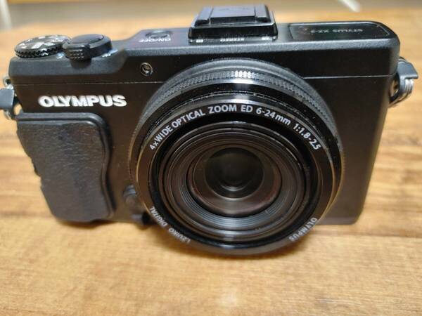 美品　オリンパス OLYMPUS XZ-2 コンパクトデジタルカメラ コンデジ カメラ 