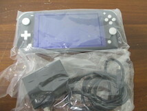 スイッチライト本体 Gray グレイ HDH-001 Nintendo Switch Lite 通電のみ確認済 激安1円スタート_画像3