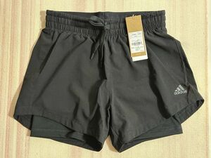 adidas ショートパンツ　S