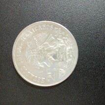 1968年メキシコオリンピック25ペソ銀貨22.5g2枚、1972年ミュンヘンオリンピック10マルク銀貨15.5g1枚の計3枚です。_画像6