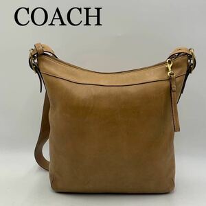 COACH コーチ　ショルダーバッグ　肩掛け　ファスナー　大容量　オシャレ