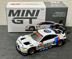 BMW M4 GT3 SUPER GTシリーズ 2022 #7 BMW Team Studie x CSL （左ハンドル） 日本限定 （1/64スケール ダイキャスト MINI GT ドライバー 荒聖治、A.Farfus、近藤翼 MGT00484-L）