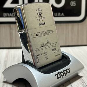 大量出品中!!【希少】未使用 2006年製 Zippo 'JMSDF 護衛艦 こんごう型' 海上自衛隊 自衛隊 日本限定 ジッポー 喫煙具 の画像4