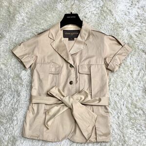 [ beautiful goods ] Louis Vuitton LOUIS VUITTON half jacket shirt short sleeves beige LV Logo button gold button belt ribbon tops Safari 
