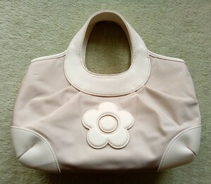 [ free shipping ]MARY QUANT Mary Quant handbag ( eggshell white & light beige ) shoulder belt attaching zipper 2. ownership .