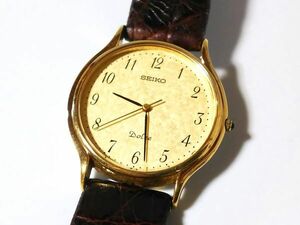 [Yi3*]SEIKO/ Seiko *DOLCE/ Dolce /8N41-6010/SACG016*1988 год производства * 3 стрелки кварц / оригинальный ремень / прекрасный товар 