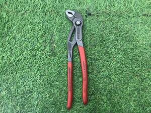 【中古品】★クニペックス KNIPEX 8701-250SB コブラ ウォーターポンププライヤー 8701-250SB　ITDICS06IU4B