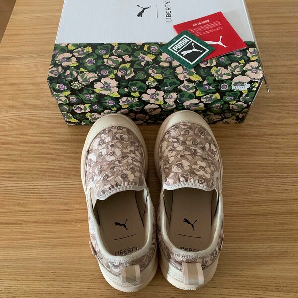 PUMA LIBERTYコラボシューズ☆ライフスタイルスリッポン