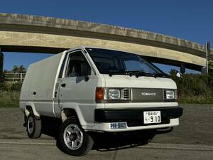 TownAce　CM60 珍しくVehicle inspectionincluded　整備済み　Air conditioner効く　走行25000km column５速　切替4WD