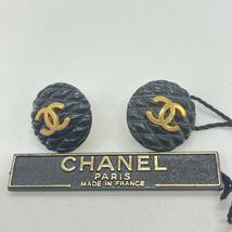 1円〜 4M 【未使用】CHANEL イヤリング シリアル付き 93A A02600 Y0201B COL Z000Z ゴールドカラー シャネル ココマーク 箱付 ブラック _画像2