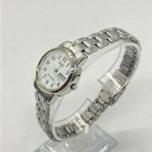 1円〜 4M CITIZEN Q&Q腕時計 2005 シチズン クォーツ QUARTZ腕時計 動作未確認 スライド式フリーアジャストバンド 白文字盤 デイデイト_画像7