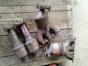  Volvo S80 AB6324 catalyst exhaust manifold * Junk material 
