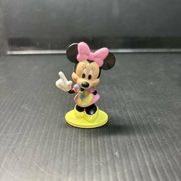 ★新品★ミニー　フィギュア　ディズニー