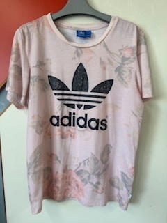 【送料無料】adidas originals ピンク 薔薇 Tシャツ L