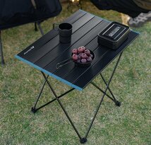 キャンプテーブル 折りたたみ アルミ ロールテーブル コンパクト 軽量 アウトドア 運動会 BBQ 専用収納袋付き 574bl (ブラック＋ブルー)_画像1