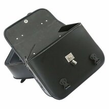 サイドバッグ 左右2個セット バイク用シートバッグ PU 南京錠付き 防水 鍵 ケース 小物入れ ツーリング 26*12*22cm (ブラック)390bk_画像4