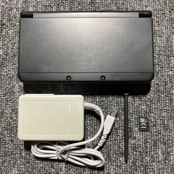 3DS New ニンテンドー3DS ブラック 充電器付き