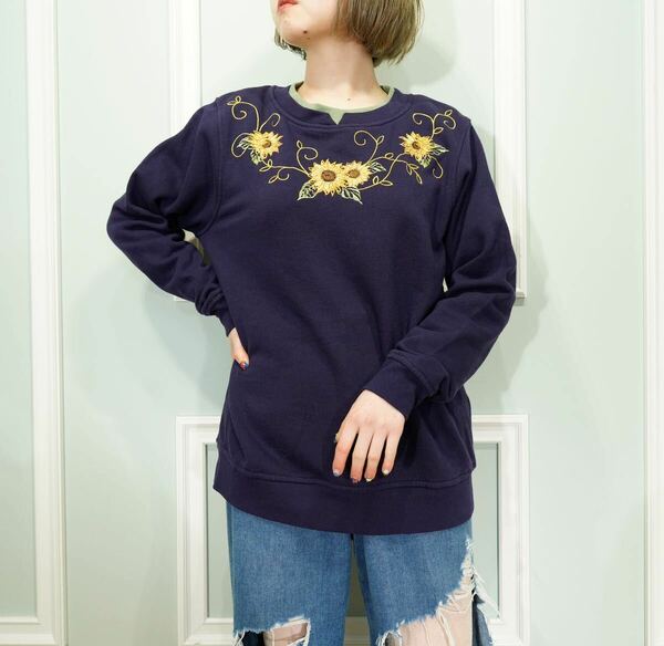 USA VINATGE LIBERTY LANE SUNFLOWER EMBROIDERY DESIGN SWEAT SHIRT/アメリカ古着ひまわり刺繍デザインスウェット