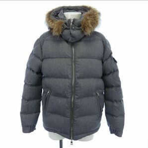 モンクレール MONCLER ダウンジャケット