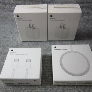 (5080) Apple アップル スマホ 充電器 周辺機器 4点セット MagSafe MHXH3AM/A USB-C MQKJ3FE/A アダプター MHJA3AM/A 2点の画像1