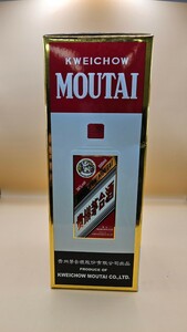 管理番号D63 中国酒 貴州芽台酒 2009 MOUTAI マオタイ酒 天女ラベル 959g 500ml 38% 古酒 未開栓 冊子 グラス付 箱 陶器