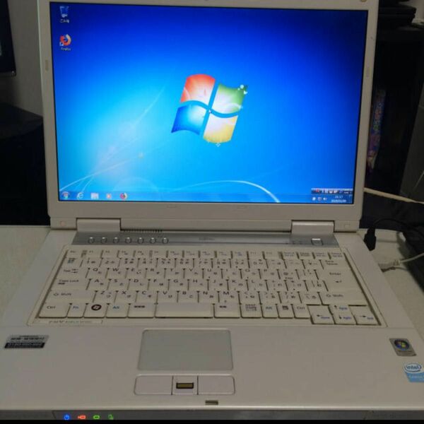 vista Windows7 FUJITSU ノートパソコンNF5OU 動作確認済み