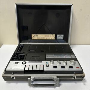 K381 CROWN クラウンCRC-9950F アタッシュケース型 BUSITTACHE カセットデッキ　テープレコーダー 現状