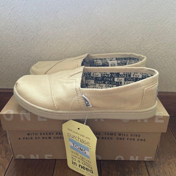試着のみ★TOMSトムズ CLASSIC ナチュラル キャンバス 定価5,092円19.5㎝