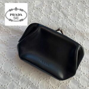 PRDA プラダ　レザー型押し　がま口　財布　コインケース　レトロ　ヴィンテージ