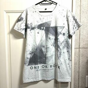 ワンオクロック 10th Anniversary 白 半袖Tシャツ Lサイズ ONE OK ROCK