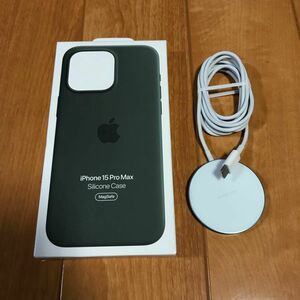 【新品未使用】iPhone 15 Pro Max Silicone Case