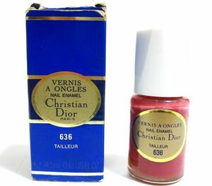 Christian Dior Christian Dior ногти VERNIS A ONGLES NAIL ENAMEL No.636