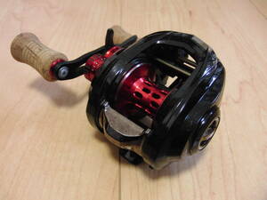 【中古】Abu Garcia REVO MGXTREME2-L 左ハンドル