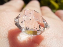 7127 ハーキマーダイヤモンド 超超極美美12.9mmの超超クリア美透明水晶クリア＆炭粉鏡面銀河_画像6