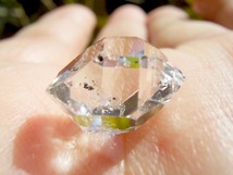7127 ハーキマーダイヤモンド 超超極美美12.9mmの超超クリア美透明水晶クリア＆炭粉鏡面銀河_画像3