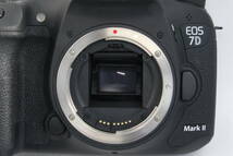 【訳アリ】CANON EOS 7D MarkⅡ ボディー ジャンク（エラー20） デジタル 一眼レフ EFマウント APS-C バッテリー付き _画像9