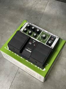 BOSS RE-20 ROLAND SPACE ECHO RE-201 COSM 