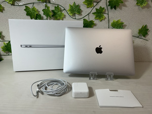 4022-03★１円スタート♪美品★MacBook Air13-inch Model No:A2337 8GB ユニファイドメモリ/256GB SSD/動作確認・初期化済み★