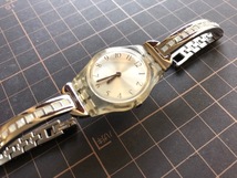 良好程度 レア swatch スウォッチ SWISS AG2004 純正SSブレス クオーツ レディース 腕時計_画像4