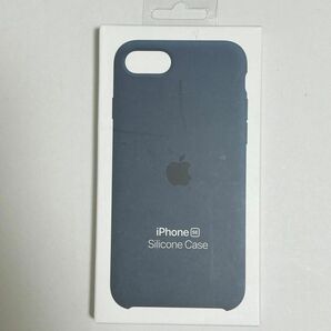 Apple純正iPhone 7 / 8 / SE シリコンケース 新品 アビスブルー