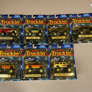 1:64muscle machinesマッスルマシーンTruckin ハイリフト アゲトラ FORD CHEVY GMC F-150 K-1500 S-10 シルバラードMONSTER FUNLINE 