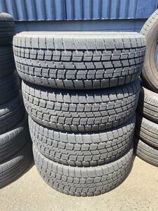 ◆T526-4◆在庫処分◆溝有り！2021年製◆GOODYEAR◆ICENAVI7◆215/65R16◆4本セット◆中古品◆引取り可能◆愛知県日進市◆